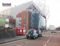 Kios Manchester Old Trafford dan Camp Nou Stadium
