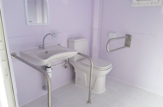 Kabin Toilet Penyandang Cacat Portabel 215x215
