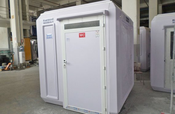 toilet-kabin-penyandang-cacat-portabel-215x215-5